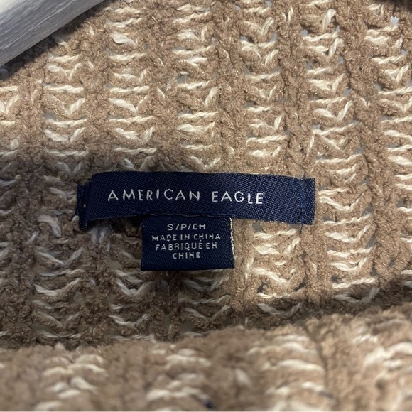 American Eagle Warm knitted‎ sweater Size Small - Picture 2 of 8